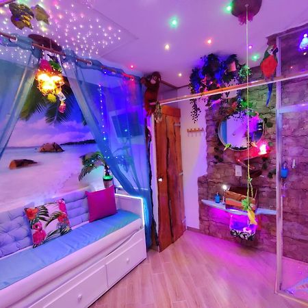 Wonder Room Paraiso Magico Habitacion Nerja Exterior photo