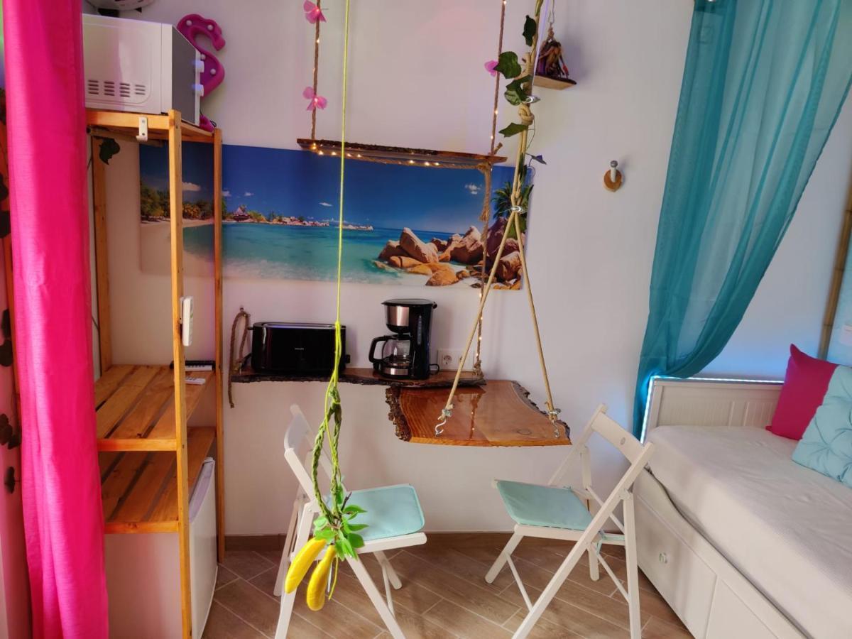 Wonder Room Paraiso Magico Habitacion Nerja Exterior photo